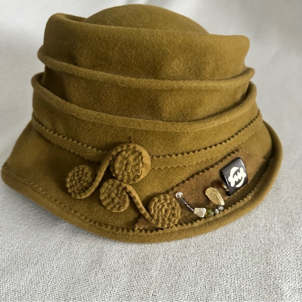 Vintage Suzette Couture Olive Wool Designer Cloche Hat Boho Church Millinery